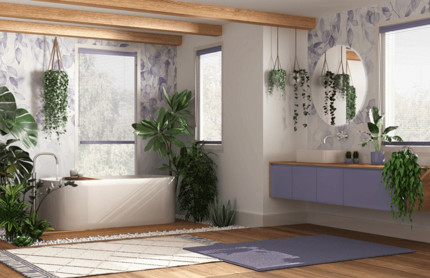 beyaz mor ahsap tonlarinda modern banyo,beyaz kuvet,ahsap parkeli banyo,biyofilik konseptli banyo tasarimi,modern banyo tasarimi,yesillikli banyo,mor beyaz duvar kagitli banyo